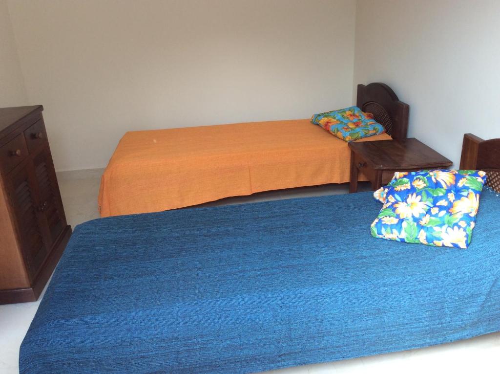 Carmen room 1